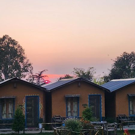 Ostello Monkey Mud House And Camps, Bir Esterno foto