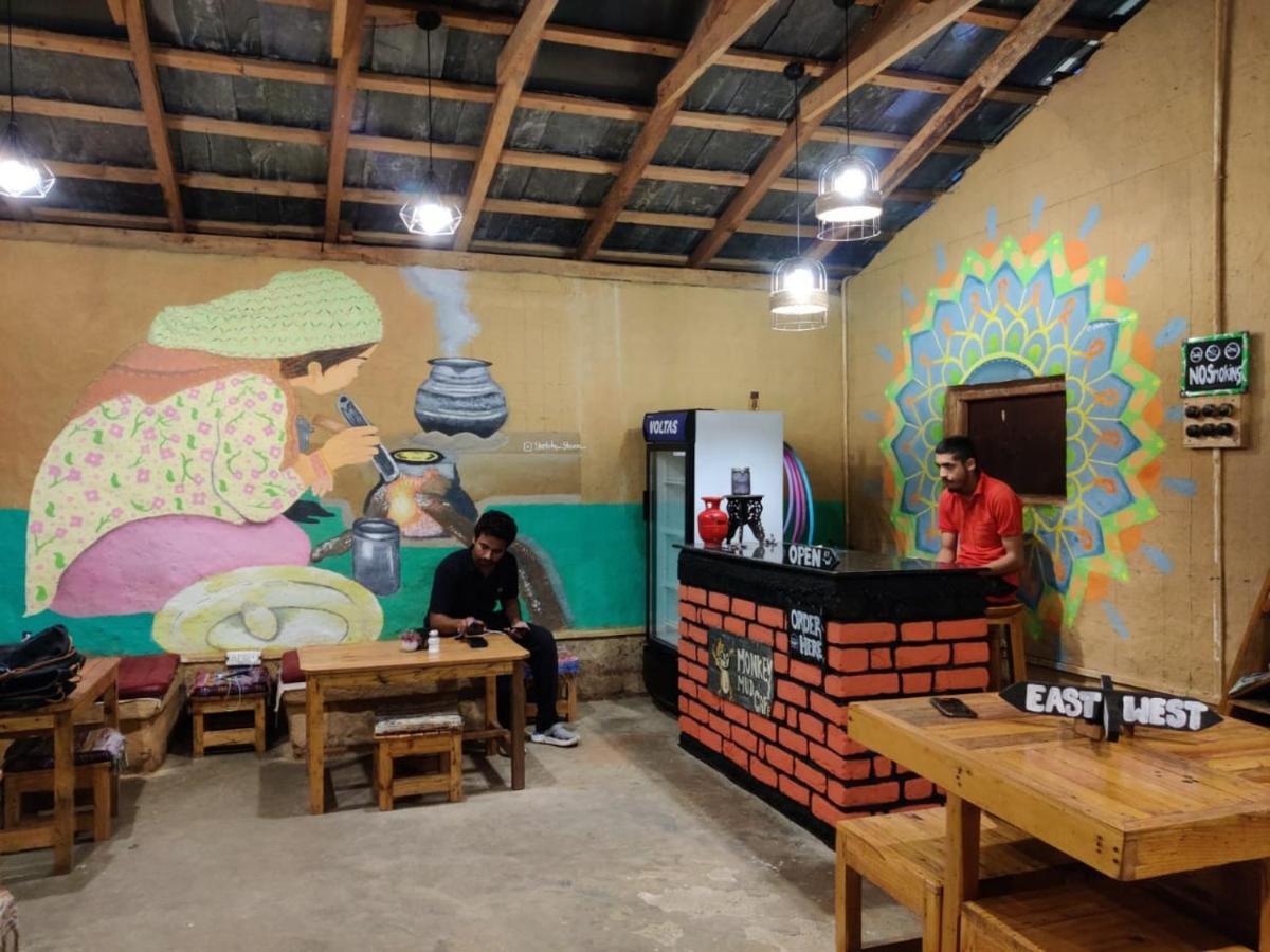 Ostello Monkey Mud House And Camps, Bir Esterno foto