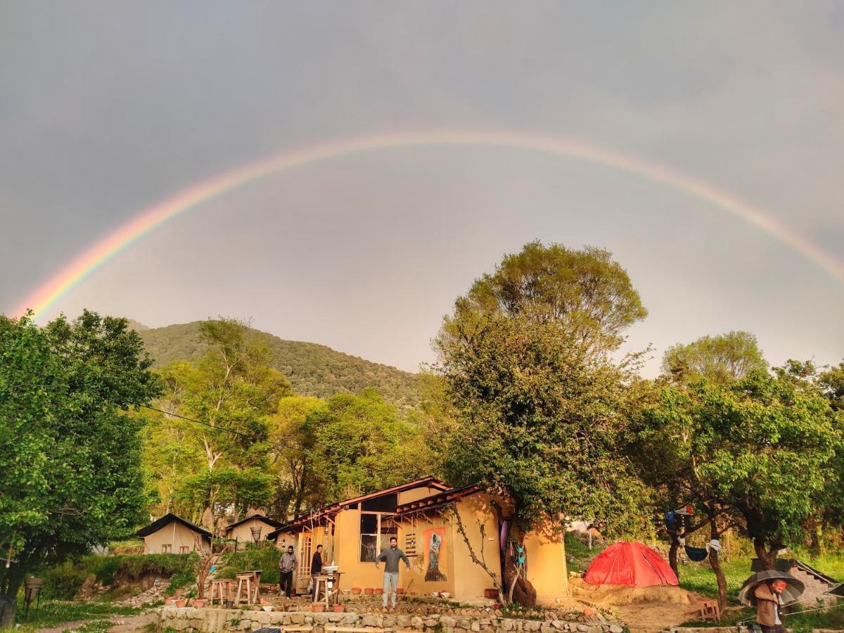 Ostello Monkey Mud House And Camps, Bir Esterno foto