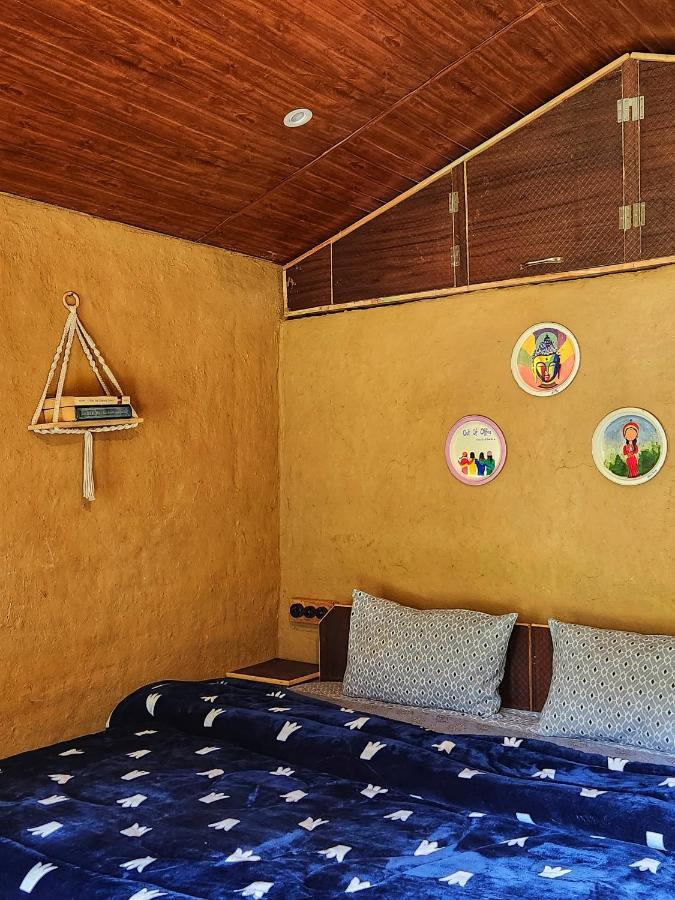 Ostello Monkey Mud House And Camps, Bir Esterno foto