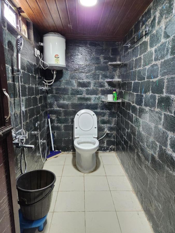 Ostello Monkey Mud House And Camps, Bir Esterno foto